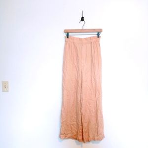 Forever 21 size small. High waisted paper bag waisted tan brown pants, perfect f